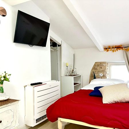 Dimora Di Charme Rooms & Apartments Песк'єра-дель-Гарда Екстер'єр фото