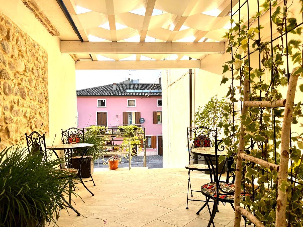 Dimora Di Charme Rooms & Apartments Песк'єра-дель-Гарда Екстер'єр фото