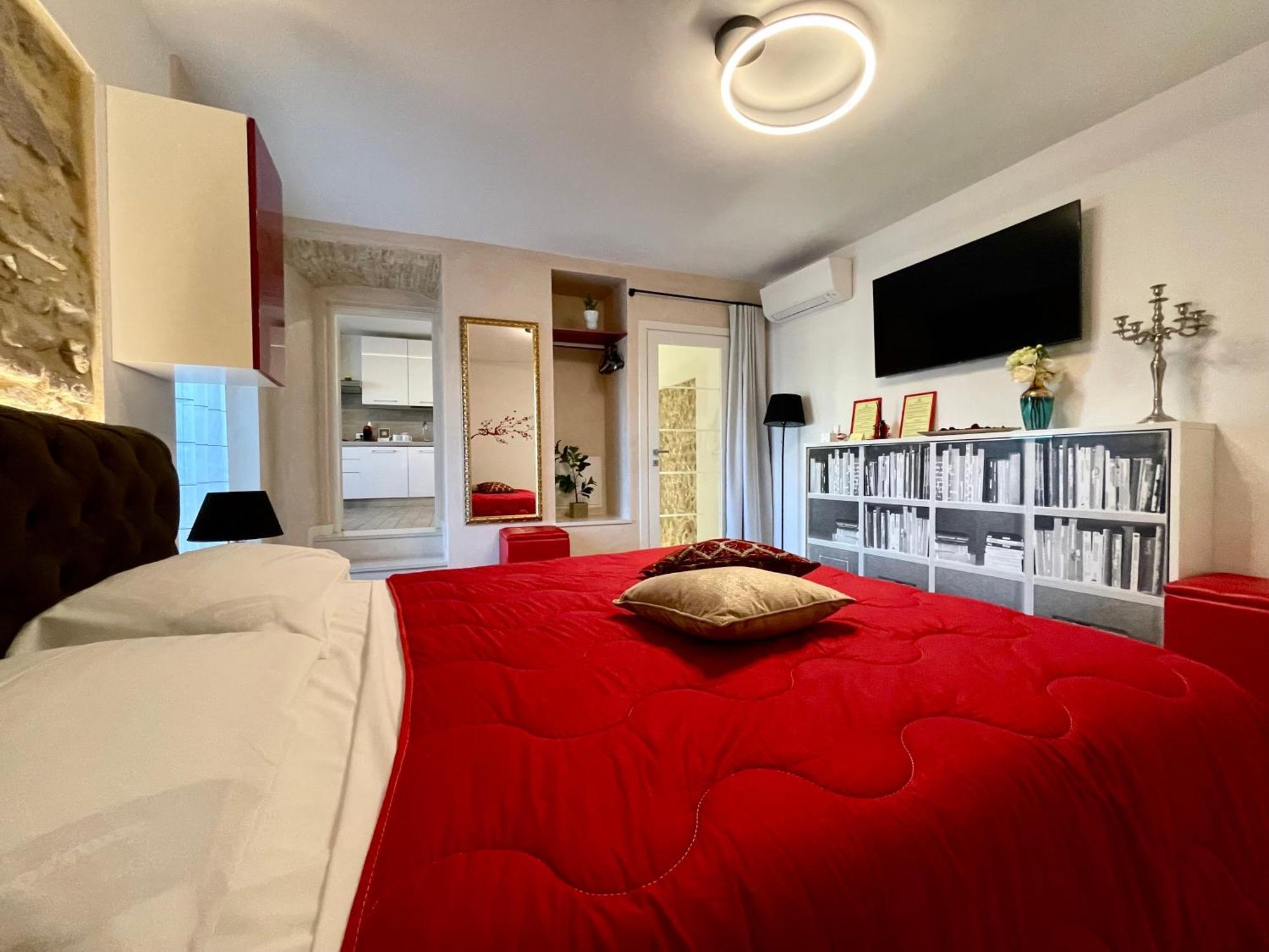Dimora Di Charme Rooms & Apartments Песк'єра-дель-Гарда Екстер'єр фото