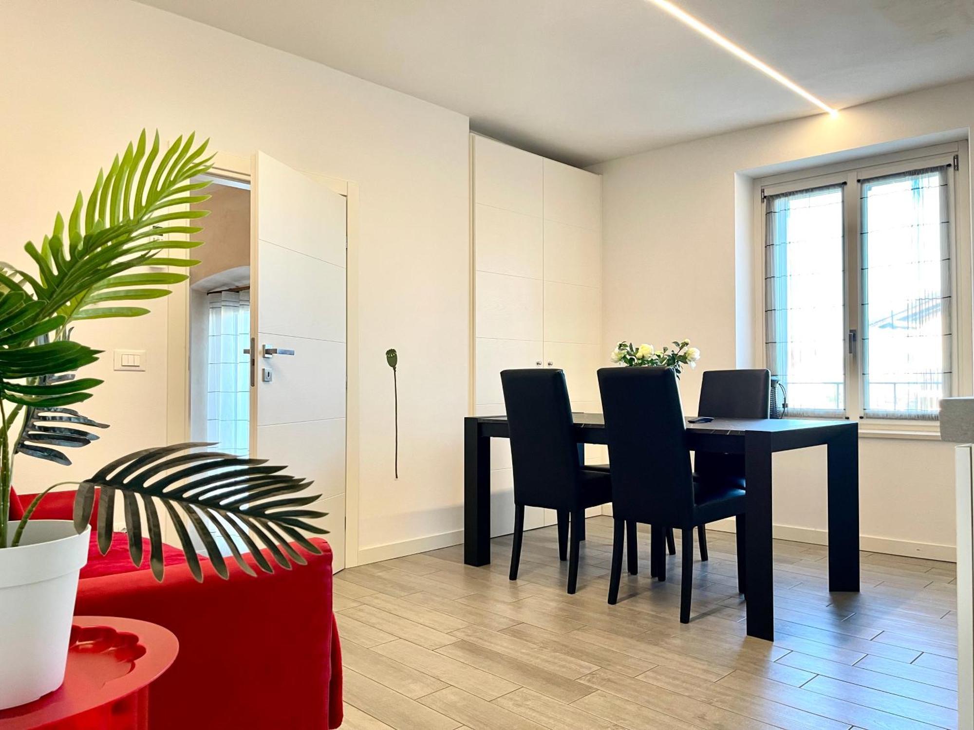 Dimora Di Charme Rooms & Apartments Песк'єра-дель-Гарда Екстер'єр фото