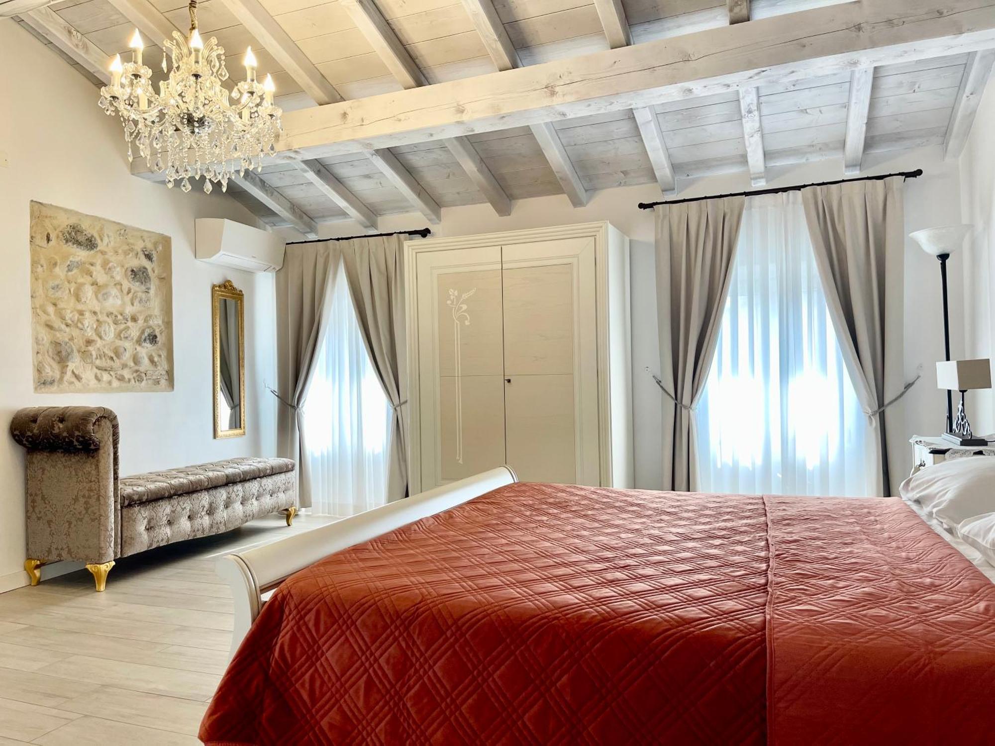 Dimora Di Charme Rooms & Apartments Песк'єра-дель-Гарда Екстер'єр фото