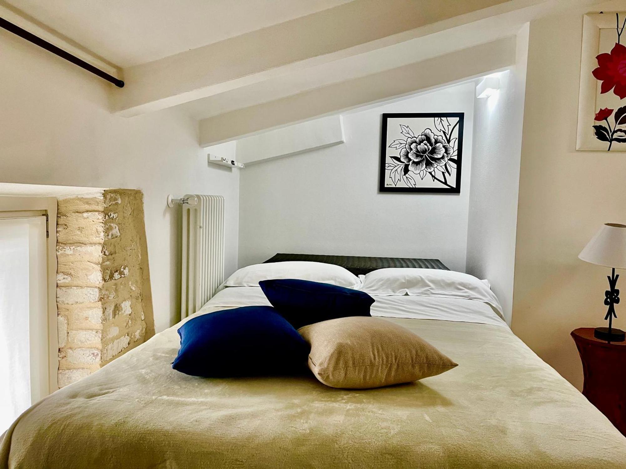 Dimora Di Charme Rooms & Apartments Песк'єра-дель-Гарда Екстер'єр фото