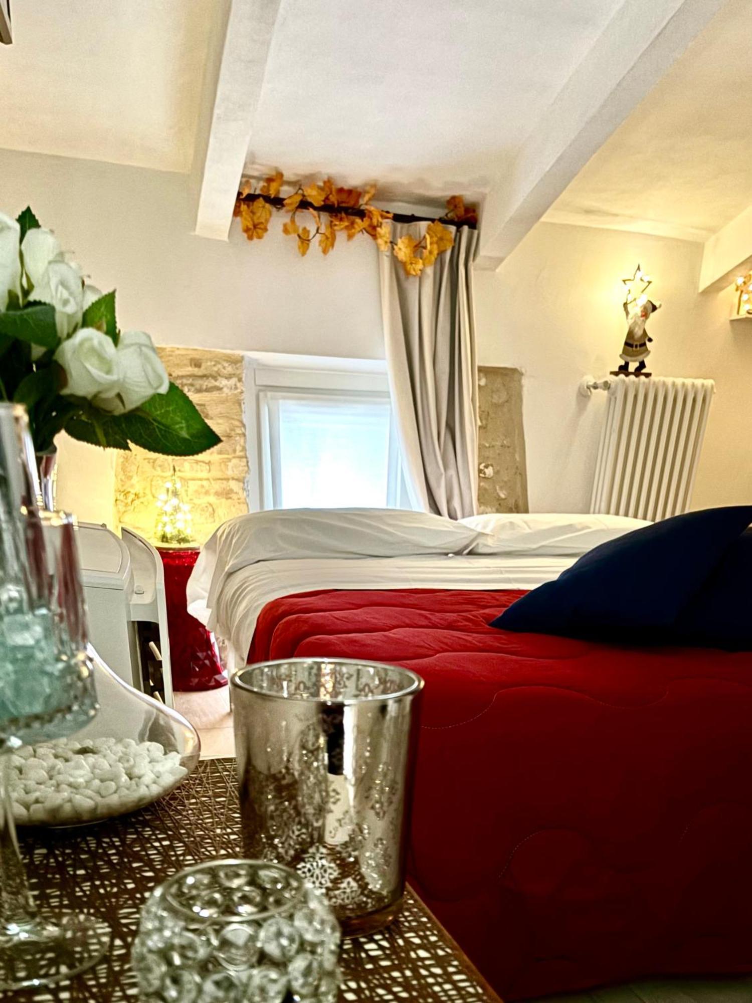 Dimora Di Charme Rooms & Apartments Песк'єра-дель-Гарда Екстер'єр фото