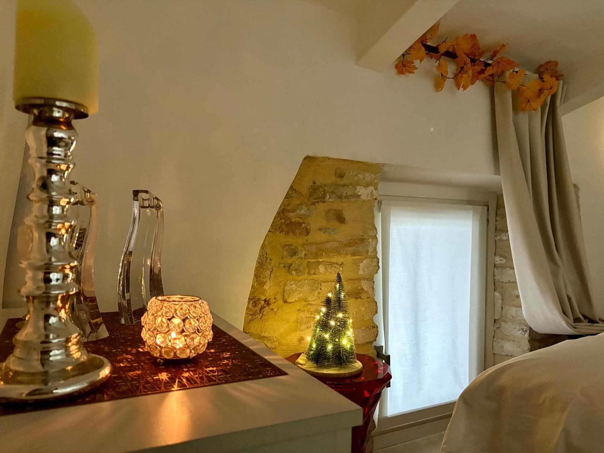 Dimora Di Charme Rooms & Apartments Песк'єра-дель-Гарда Екстер'єр фото